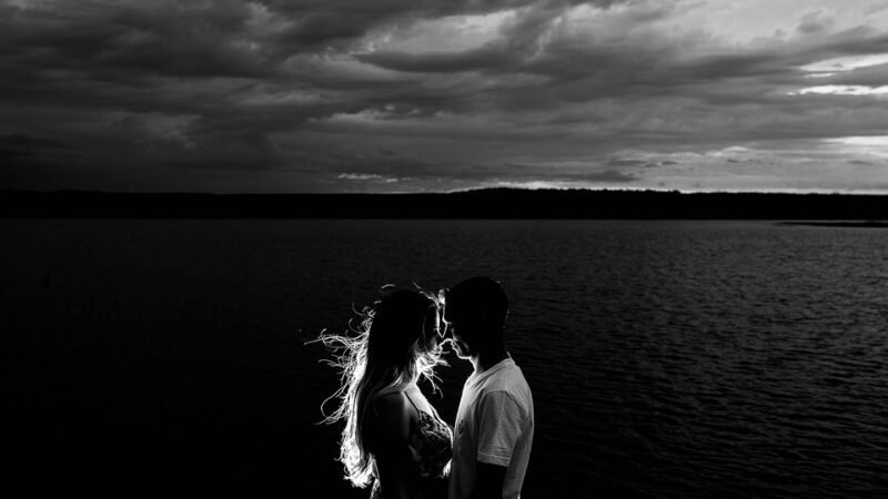 Flert kontakt iskustva: Ljubav na klik udaljenosti