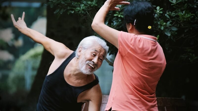 Gay Avantura: Diskretno i odmah!