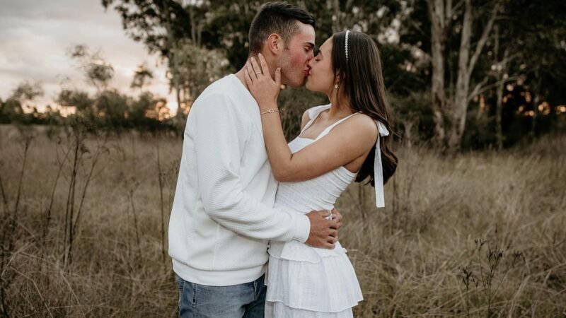 Ljubavni oglasnik: Sigurno dejtanje!