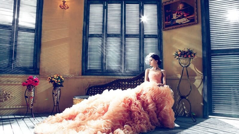 Tražim sugar daddyja za diskretan luksuz.