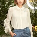 attractive woman, mature woman, elegant lady, smile, indoor portrait