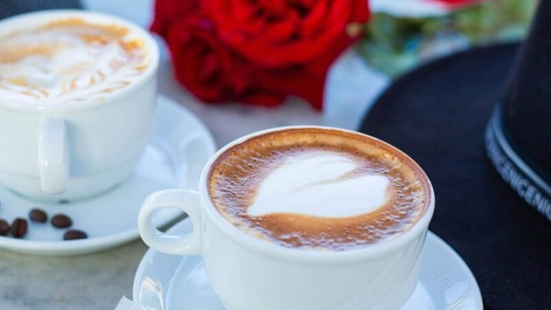 Dopisivanje s curama Ljubavni oglasnik