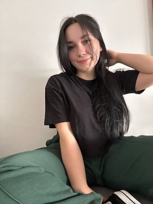Dostupan/na sam